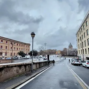rome-luxury-flat.it-romehotels.com/